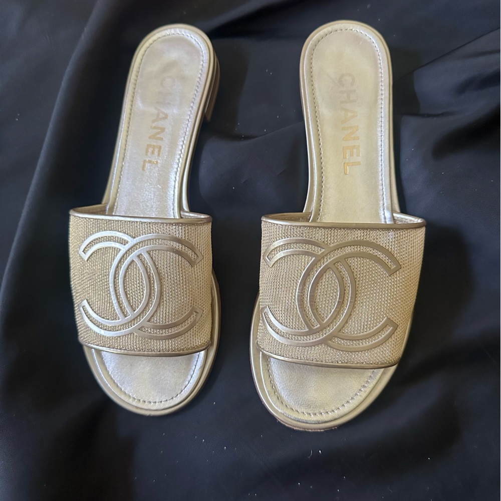 Chanel Gold Mesh Mules Size 38 US 8 - Picture 13 of 13